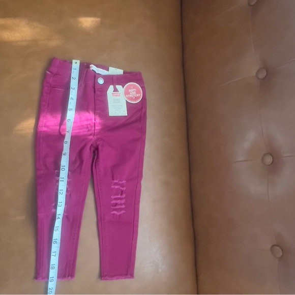 Levi’s Baby Toddler Girl Sz 18M Pink 710 Super Skinny Jeans Distressed NWT - Picture 7 of 9